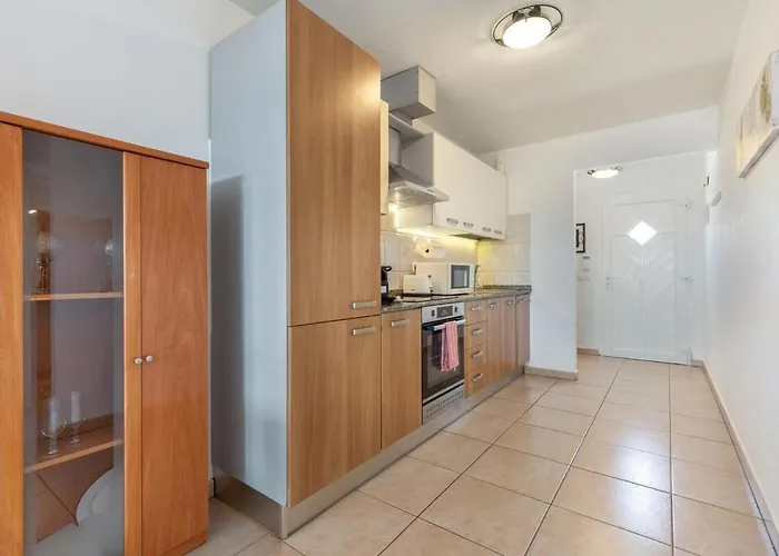 Playa Jaqueta Apartment *